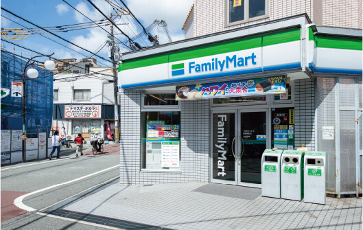 ファミリーマート 曽根西町店