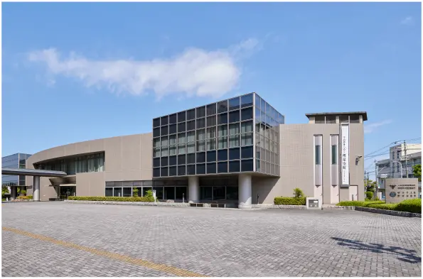 堺市立中図書館